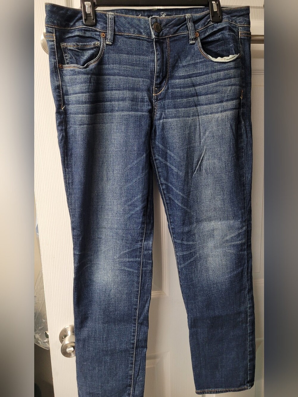American Eagle Dark Blue Denim Jeans